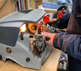 Keys Cut While You Wait